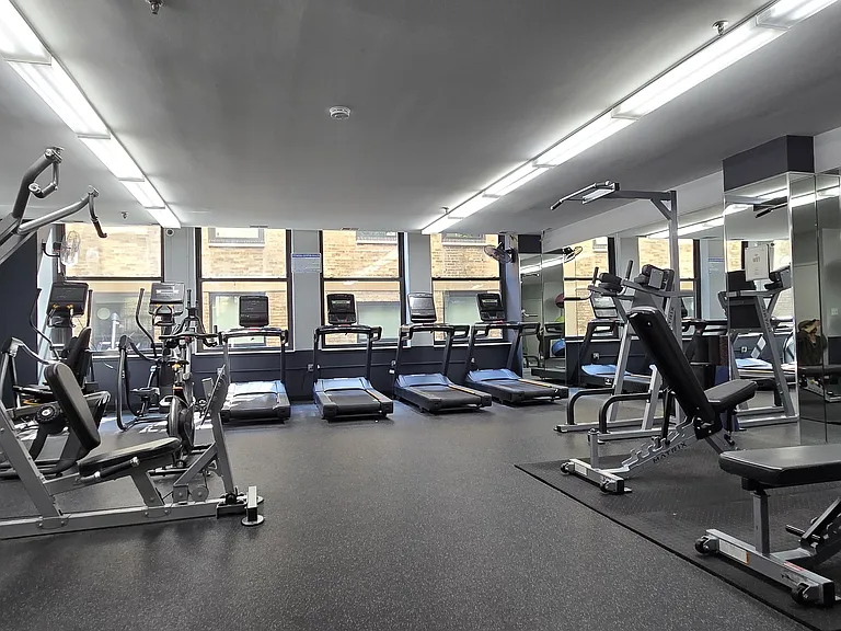 680 S Federal St #803 — Photo 9