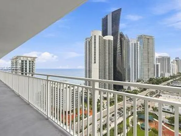 210 174th St APT 2401, Sunny Isles Beach, FL 33160