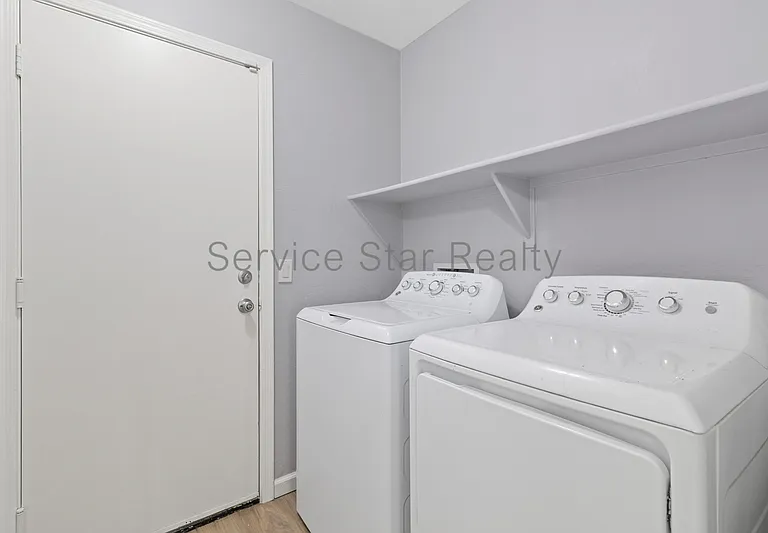14809 N El Frio Cir — Photo 17