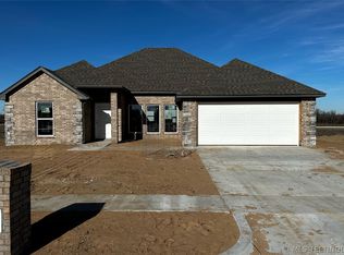 1309 E 149th Pl S, Glenpool, OK 74033