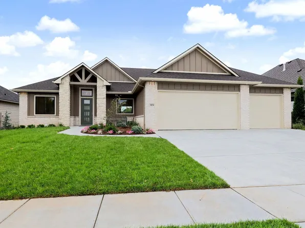 1834 W Harborlight St, Wichita, KS 67204