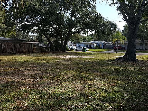 4th image of 4425 W Oklahoma Ave