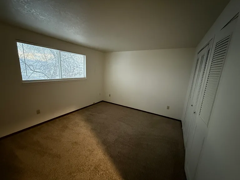 167 Indian Trail Rd — Photo 11
