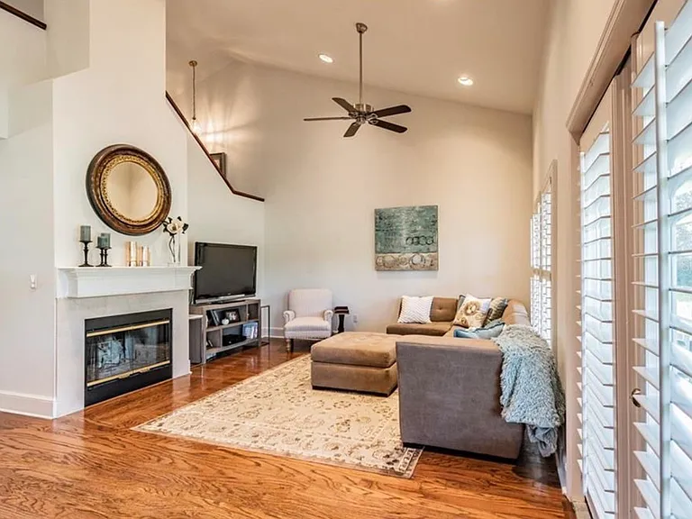 7217 Ridgeport Dr — Photo 6