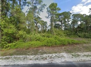 569 Cypress Ave S, Lehigh Acres, FL 33974