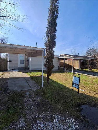 10614 Chadwick St Photo 1