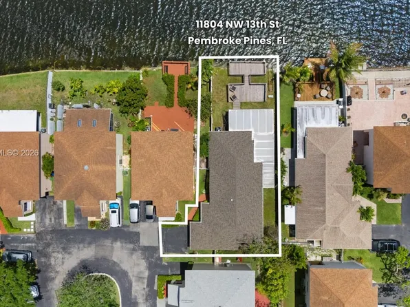 11804 NW 13th St, Pembroke Pines, FL 33026