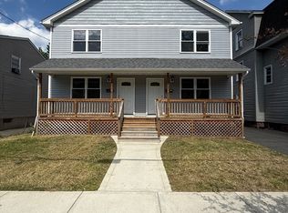 29-31 Willard Ave, Springfield, MA 01109