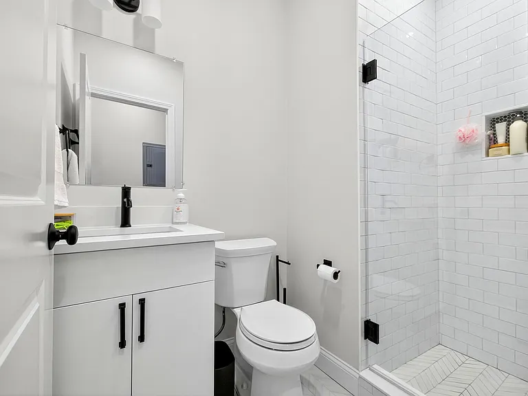 174 Salem St #3 — Photo 8