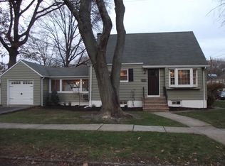 610 Lexington Ave, Cranford, NJ 07016