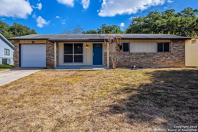 1st image of 3030 Big Horn Dr