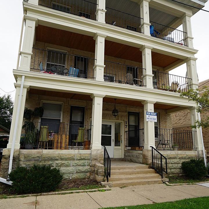 1st image of 17 S Hancock St APT 2