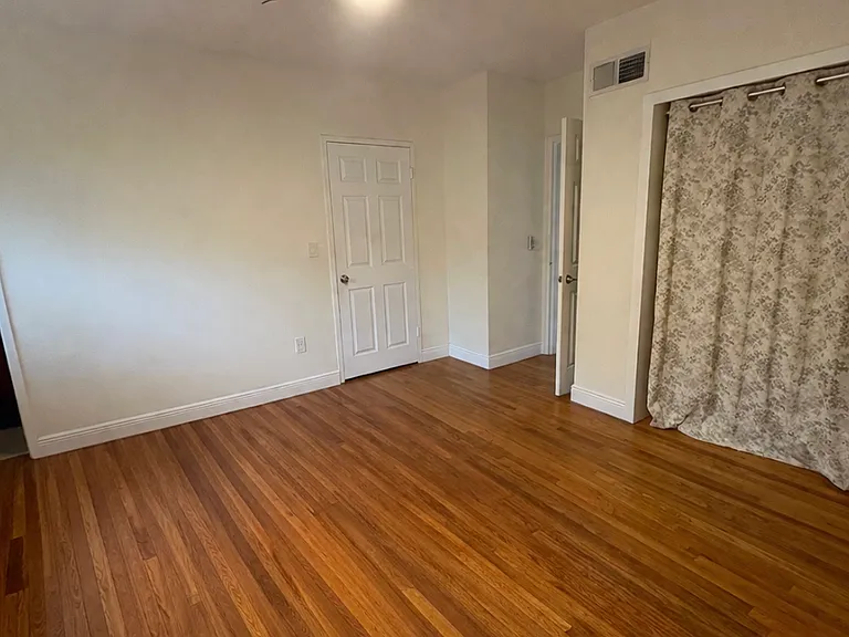 7294 Gary Ave — Photo 8