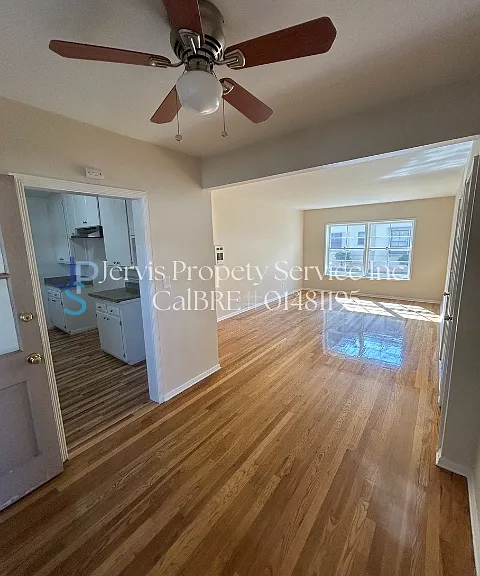 928 N Garfield St #928 — Photo 7