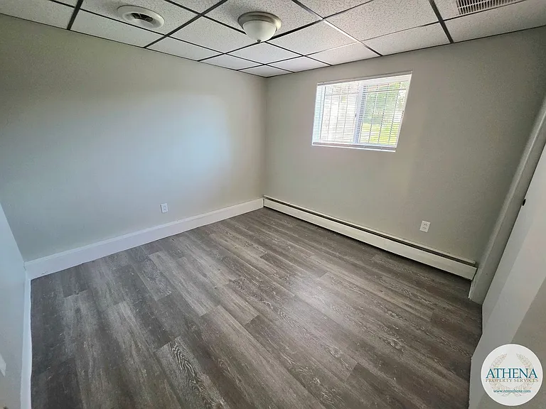 622 Bellevue St — Photo 5