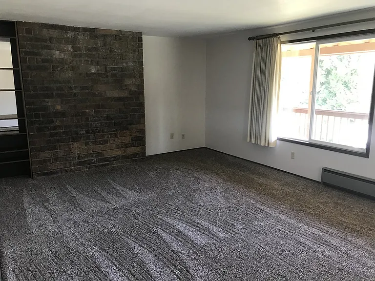 121 & 123 E Haller Ave #A & B — Photo 11