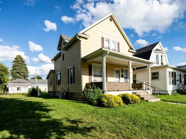 1103 White Ave, Fremont, OH 43420