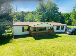 267 Pine Ridge Rd, Clinton, TN 37716