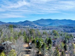 13 Gladys Ln, Young Harris, GA 30582