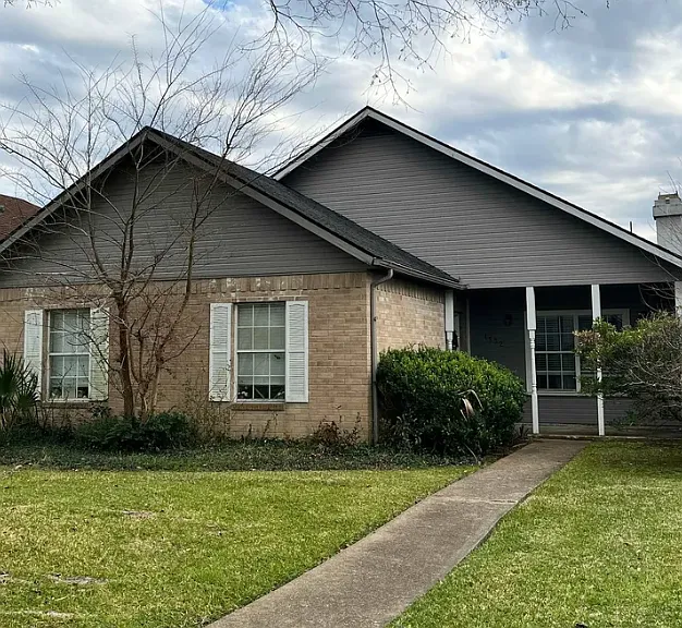 1532 Bryant Way — Photo 1