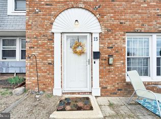 15 Radford Pl, Willingboro, NJ 08046