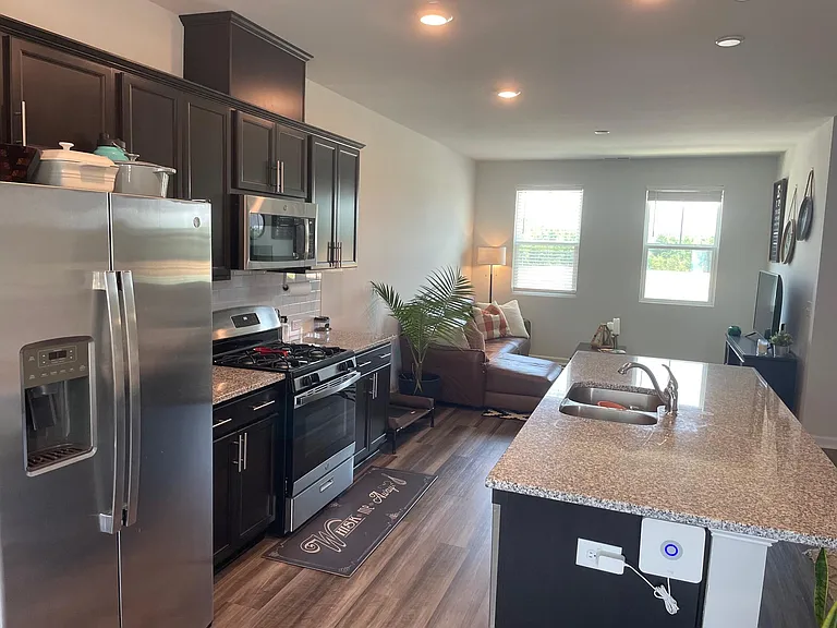 6303 Perry Creek Rd — Photo 7