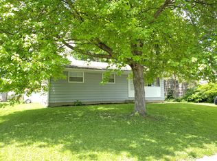 192 Quaker Rd, Heath, OH 43056