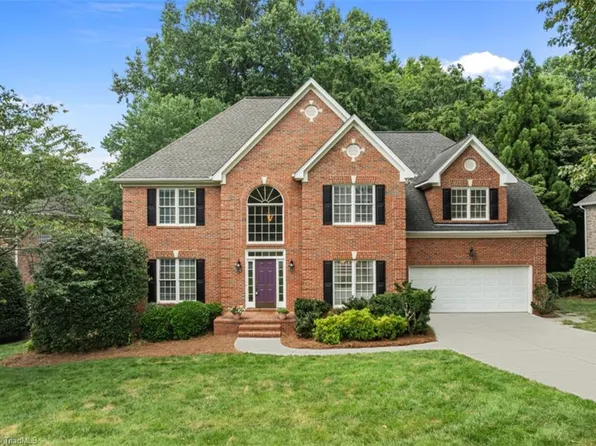 2416 N Beech Ln, Greensboro, NC 27455