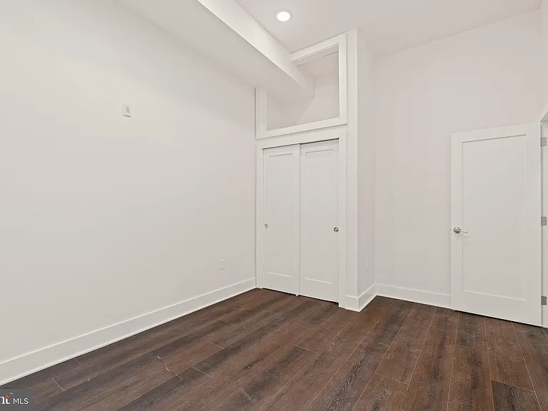253 N 3rd St #4 — Photo 7