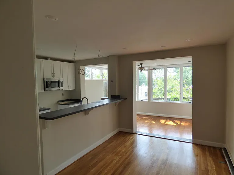 3830 T St NW — Photo 5