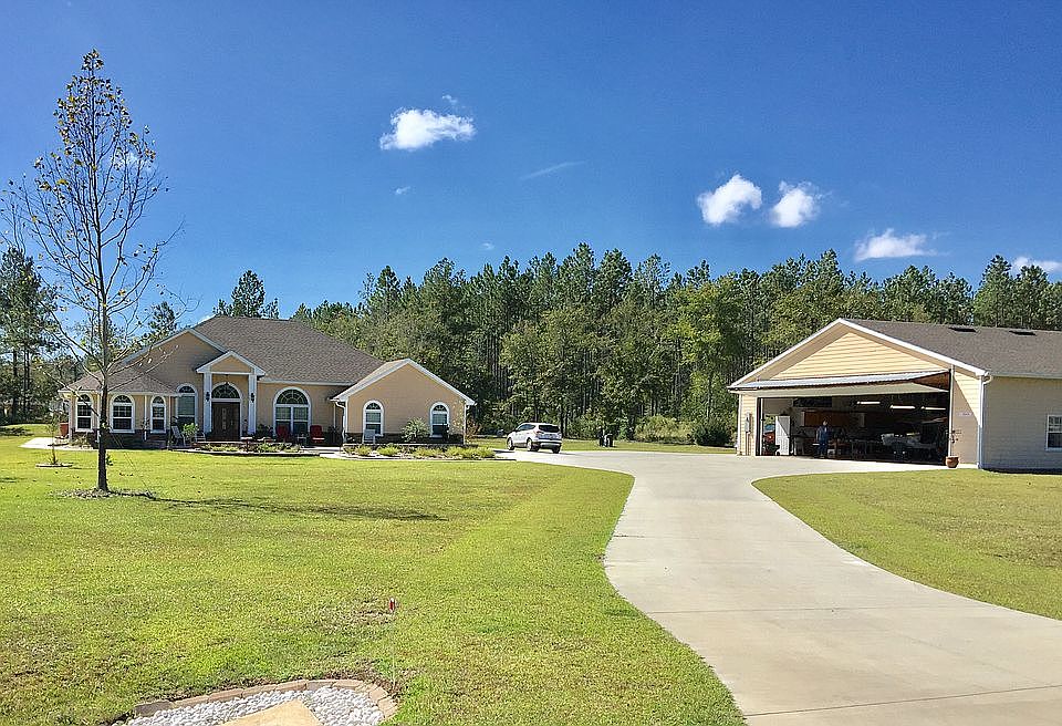 2500 SqFt home 2500 Hangar