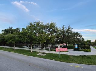 801 NE 5th St #1-2, Hallandale, FL 33009