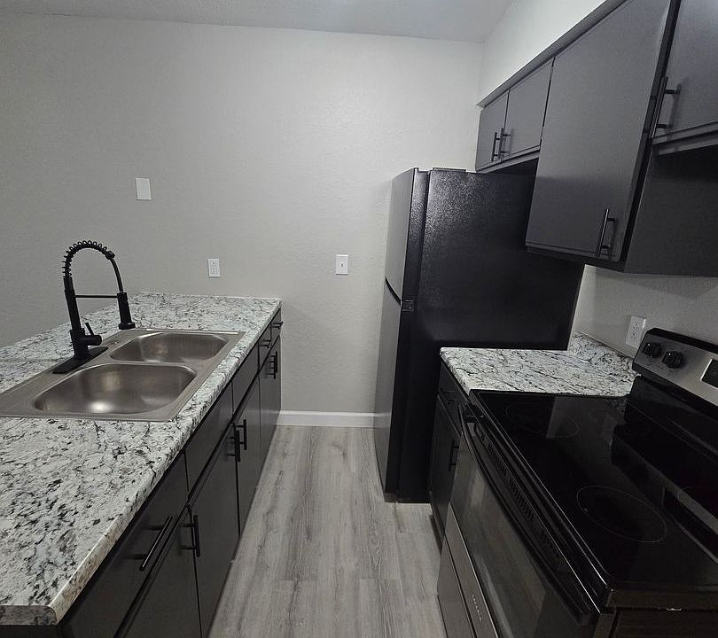 1st image of 25 Osage Ridge Rd APT 10
