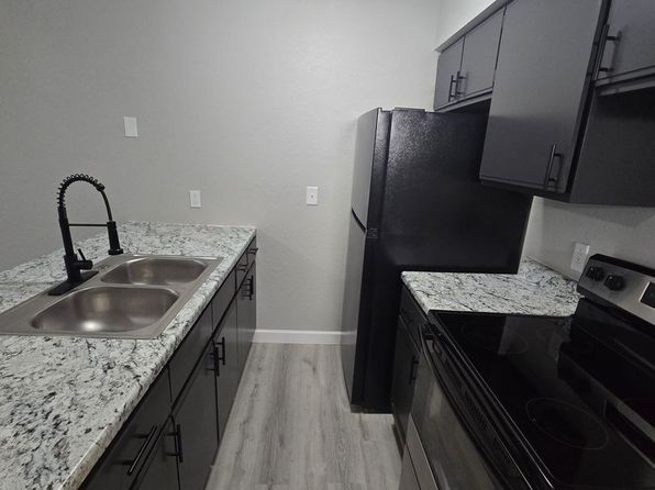 25 Osage Ridge Rd APT 10