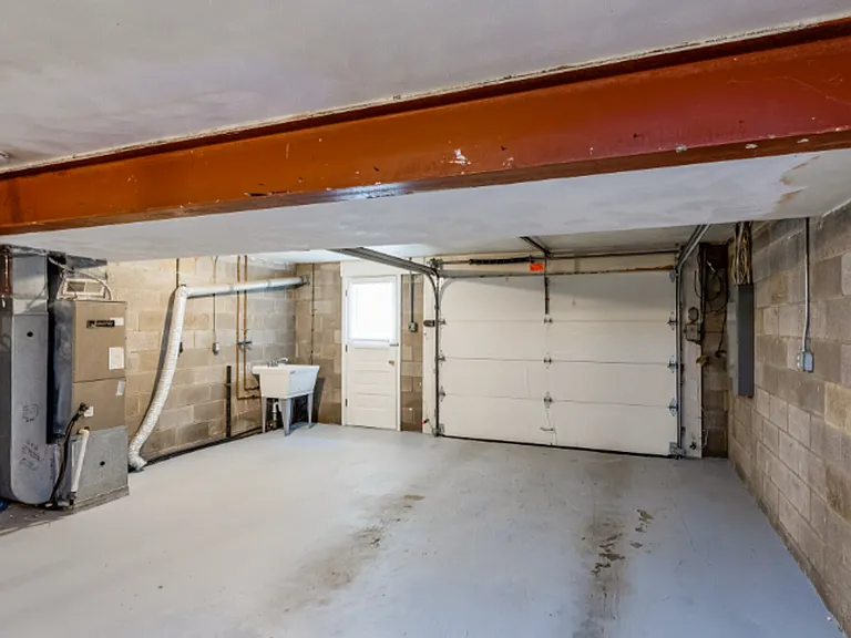 Briarwood Townhomes — Photo 9
