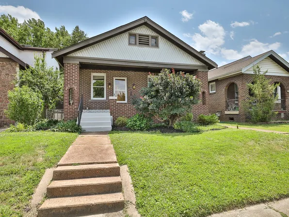 5740 Holly Hills Ave, Saint Louis, MO 63109