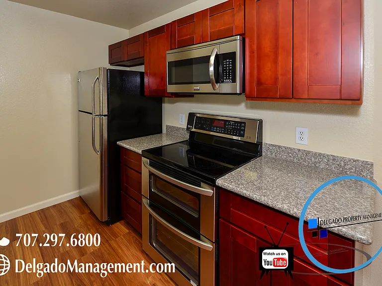 1201 Glen Cove Pkwy #310 — Photo 4