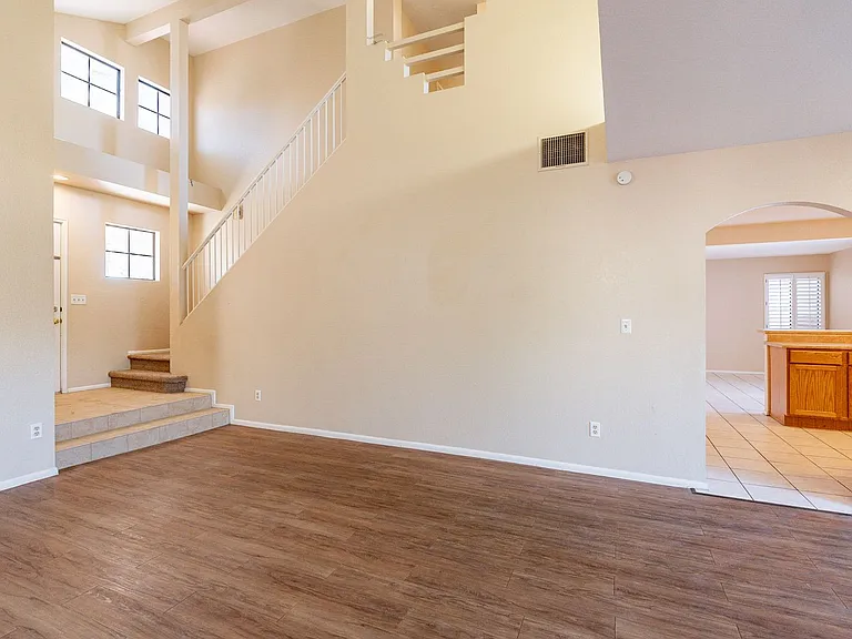 630 W Cassidy Pl — Photo 1