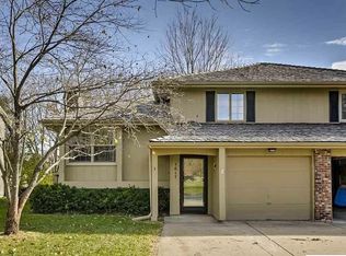 1617 N 123rd St, Omaha, NE 68154