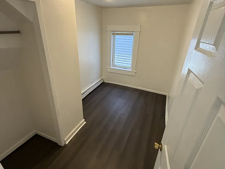 353 Sherburne Ave — Photo 7