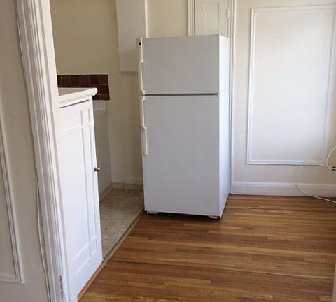 4th image of 725 Van Ness Ave APT 503