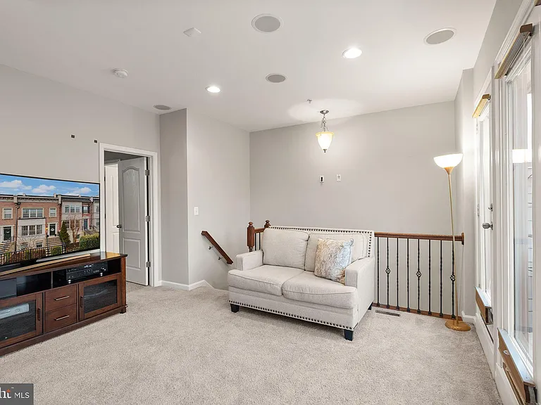 517 Overlook Park Dr #47 — Photo 34