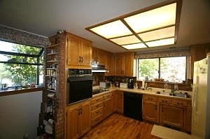 4th image of 597 Royal Oaks Dr