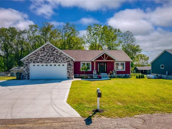 180 Harmony St NW, Massillon, OH 44647