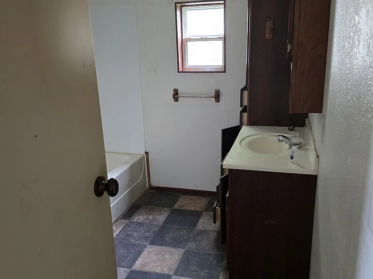 210 W Harrison St #17 — Photo 4
