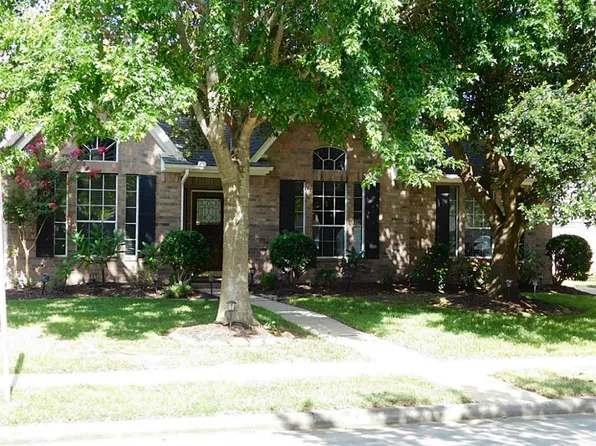 2514 Acadiana Ln, Seabrook, TX 77586
