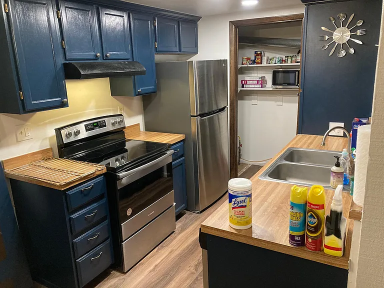 2020 S Hannibal Way #C — Photo 5
