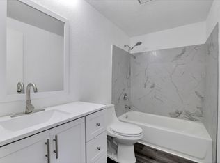 1745 NE 147th St #B, Seattle, WA 98155