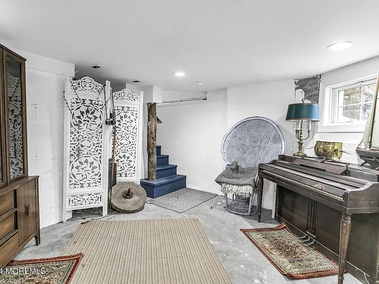 157 Portland Rd — Photo 33