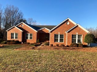 161 W Dodson Mill Rd, Pilot Mtn, NC 27041